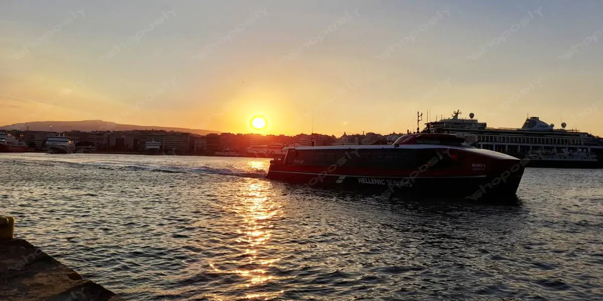 Golden Sunrise at Piraeus Port – 6 Authentic High-Resolution Photos (4000 x 3000 Pixels, 300 DPI)